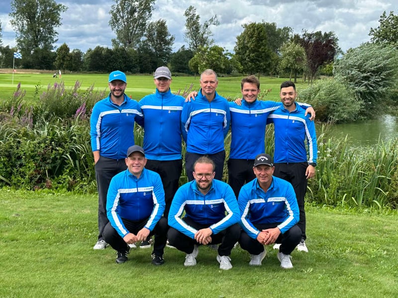 Herren eine Liga höher, Damen im Aufstiegsduell