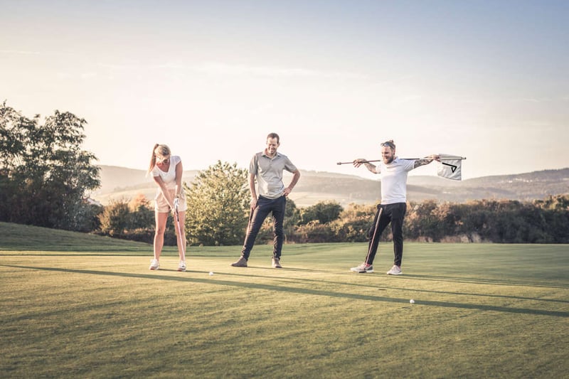 Nach dem Schnupperkurs folgt der Platzreifekurs für die vollwertige Mitgliedschaft