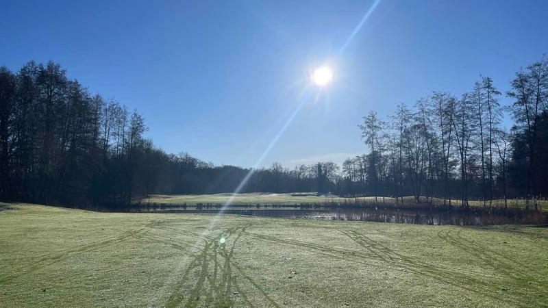 Im Winter auf Sommergrüns