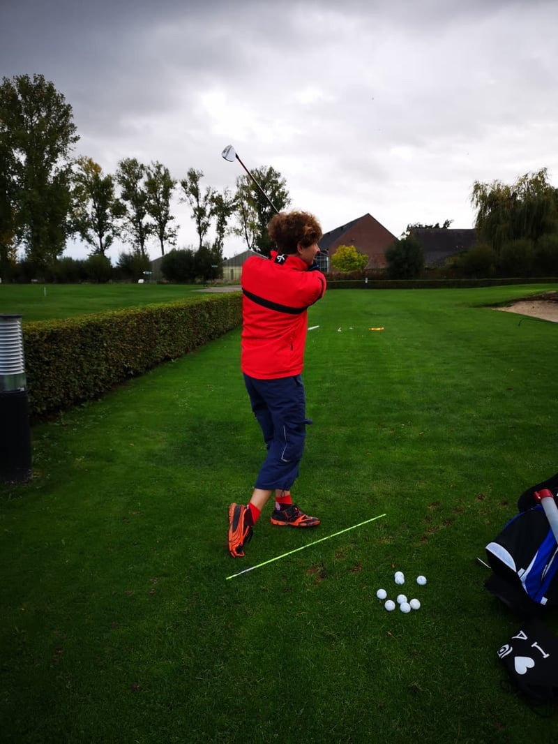 Erste Golfschritte nach Knieverletzungen