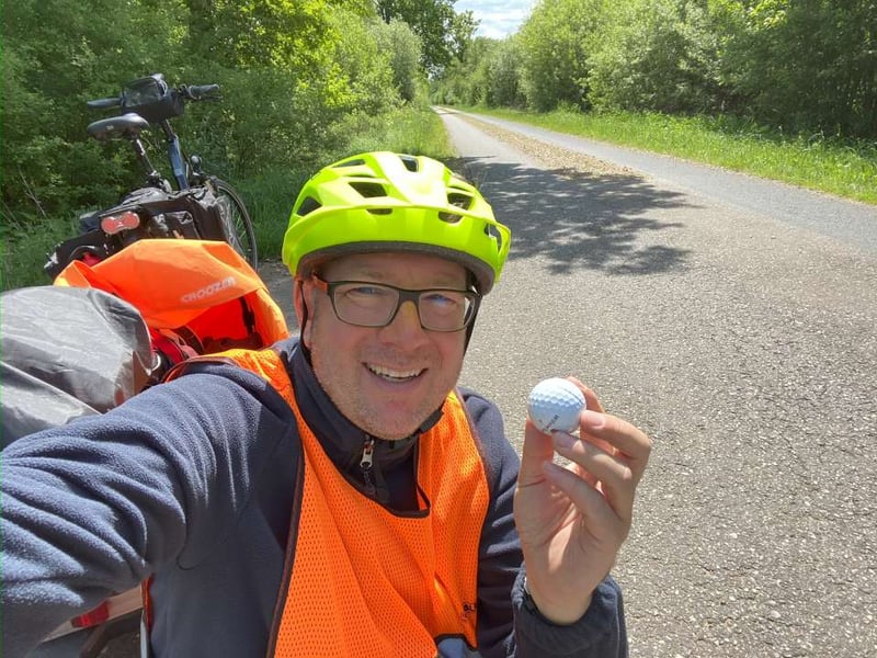 Neue Fahrrad-Golf-Tour für den guten Zweck!