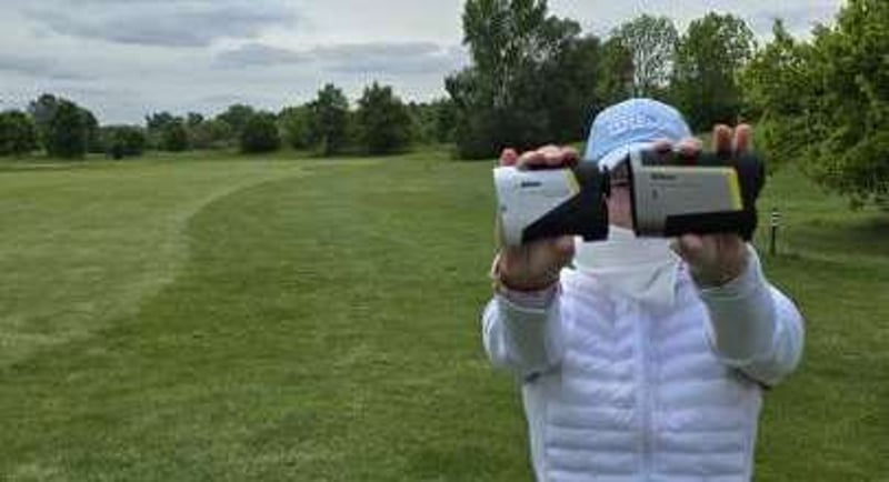 Golf-Tools im Vergleich: Nikon COOLSHOT PRO III STABILIZED oder COOLSHOT 50iG II