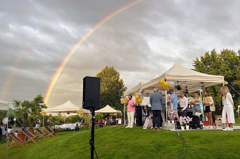 Golfer zeigen für die dreijährige Klara ganz viel Herz