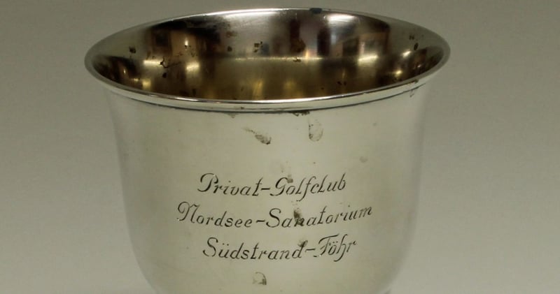 Golfgeschichte in Objekten: Ein Silberpokal des “Privat-Golfclub Nordsee-Sanatorium Südstrand-Föhr”