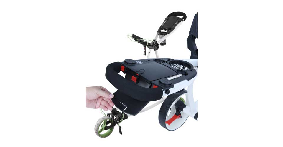 Der neue Trolley verfügt über ein perfektes Flat-Fold-System und ist dadurch sehr platzsparend. (Foto: Big Max Golf)