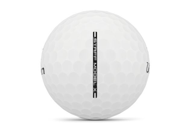 Der Wilson Staff Model Golfball X 2024 mit einer dünn gegossenen Urethanhülle. (Foto: Wilson Staff)