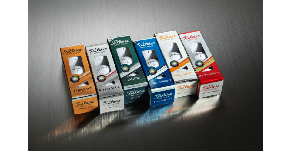 Die ganze Ball-Familie Titleists mit dem Titleist AVX Golfball.<br>(Foto: Titleist)