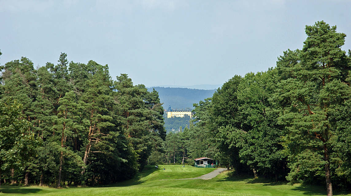 Der üppige Baumbestand kann den Golfern das leben auch schwer machen. (Foto: GC Bad Wildungen)