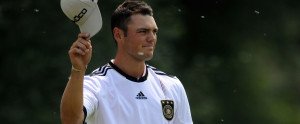 Martin Kaymer stattet nach der BMW PGA Championship der Deutschen Nationalmannschaft im Trainingslager einen Besuch ab.