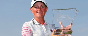 Sie hatte allen Grund zum Lachen: Stacy Lewis gewinnt die Walmart NW Arkansas Championship (Foto: Getty).