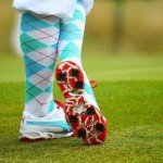 Rickie Fowler mit Kniebundhose und Strümpfen à la Payne Stewart in der Auftaktrunde der US Open 2014. (Foto: Getty)