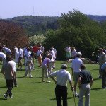 Beim Golferlebnistag wird allen Golf-Interessierten in lockerer Atmosphäre die Möglichkeit gegeben, Golf kostenfrei auszuprobieren. (Foto: GC Essen-Heidhausen)