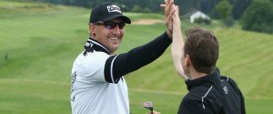 Stefan Kretzschmar hat einen riesen Drive, nur beim Putten hapert's noch.