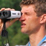 Thomas Müller ist Fußball-Weltmeister, spielt aber auch leidenschaftlich gerne Golf.