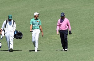 Altmeister und Zweifachsieger Tom Watson genießt noch einmal die Zeit in Augusta. Er hat angekündigt, dass dies seine letzte Teilnahme sein wird. (Foto: Getty)