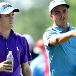 Rickie Fowler wieder mit seinem Kumpel vereint. Zusammen mit Justin Thomas teet er bei der Quicken Loans National ab. (Foto: Getty)