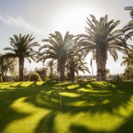 Golf in Tunesien lockt mit interessanten Plätzen, niedrigen Preisen und wider vorherrschender Vorstellungen auch mit einem durchweg positiv vermittelten Sicherheitsgefühl Touristen an.