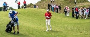 Der "Stargast" und die Zuschauer "im Platz": 4.600 Besucher verfolgten "inside the ropes" den Auftritt von Bernhard Langer mit der European Senior Tour auf dem WINSTONlinks. Foto: WINSTONgolf/Alexander Hartmann.