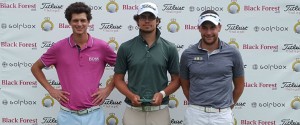 Hinrich Arkenau (mitte) mit dem Zweitplatzierten Kenny Subregis (links) und dem Dritten Antoine Schwartz. (Foto: Golf Post)