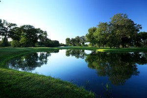 Wasser gibt es auf dem Hazeltine National Golf Course nicht zu knapp. (Foto: Getty)