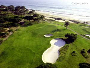 Das Grün des Signatur Holes im Vale do Lobo Ocean Course. Auf diesem Par 5 will man ewig verweilen. (Foto: valedolobo.com)