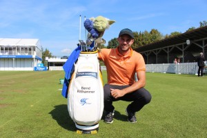 Selbst der künftige European Tour Spieler Bernd Ritthammer will die Macht auf seiner Seite wissen und lässt Meister Yoda über seinen Driver wachen. (Foto: Golf Post)