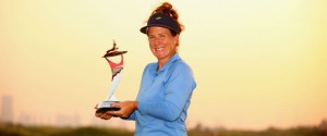 Beth Allen gewinnt die erste Ausgabe der Fatima Bint Mubarak Ladies Open. (Foto: Getty)