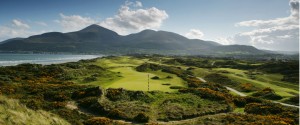 Der Royal County Down Golf Club in Nordirland ist von "Golf Digest" zum besten Golfplatz 2016 gewählt worden.