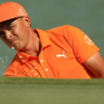 Hochkonzentriert und mit einer beeindruckender Finalrunde sichert sich Rickie Fowler den Sieg auf den Bahamas. Stets an seiner Seite: Cobra-Puma. (Foto: Getty)