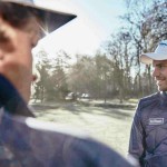 Golf Post (li.) hat sich mit dem European-Tour-Profi und Kjus Markenbotschafter Bernd Ritthammer im GC Föhr auf eine 9-Loch-Runde getroffen. (Foto: Mike Meyer für KJUS)