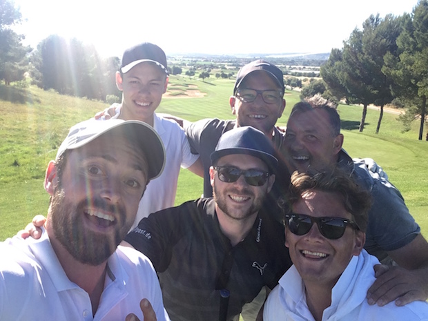 Das Golf Post Team mit Ralph von der Finca Cataleya. (Foto: Golf Post)