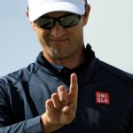 Adam Scott greift vor dem Putten auf das Aim-Point-Verfahren zurück. (Foto: Getty)