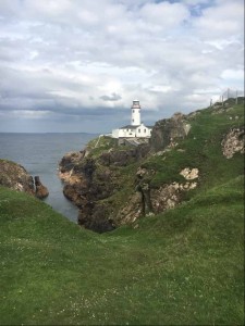 Der Leuchtturm von Portsalon war ohne Zweifel eines der absoluten Highlights auf der Golfreise durch Irland. (Foto: Rainer Veith)