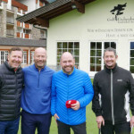 Kitzbühel Englands Fußball-Hero Alan Shearer mit Eichenheim Golf-Manager Dominik Kremper (Mitte) und den Event-Organisatoren Martin Terrell (l.) und Jamie O’Doherty.