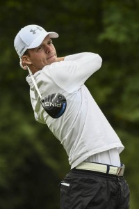 Finn Fleer kann seinen Sieg im ersten Moment noch nicht richtig fassen. (Foto: PGA of Germany)