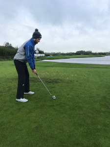 Das schlechte Wetter in Holland konnte der Regenkombi von FootJoy nichts anhaben. (Foto: Golf Post)