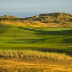 Wer sich einmal mit attraktiven und traumhaft schönen Golfplätzen auseinandersetzen möchten, sollte sich unbedingt den Links-Kursen widmen. (Foto: Budersand)