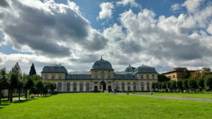 Das Poppelsdorfer Schloss in Bonn. (Foto: Facebook/@unibonn)