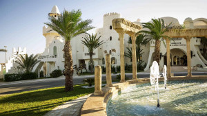 Der ROBINSON Club Djerba Bahiya liegt in unmittelbarer Nähe zum Golfplatz und bietet alles was das (Golfer-) Herz begehrt. (Foto: ROBINSON)