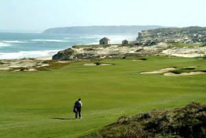 Zähmen Sie die Natur bei einer Runde auf West Cliffs Golf Links. (Foto:Praia D'El Rey)