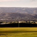 Das 7. Grün des Golf International Pont Royal - Ballesteros Kurses in der Abenddämmerung. (Foto: The Azalea Group)