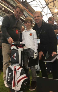 Der Zweitplatzierte Joris mit Messeveranstalter Michael Jakoby (li) und Edelmetall Geschäftsführer Michael Zieseniss. (Foto: Golf Post)