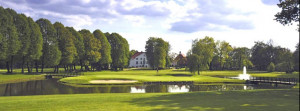 Inselgrün an Bahn 9 des C-Kurs im Golf und Land Club Gut Kaden. (Foto: Facebook.com/@GutKaden)