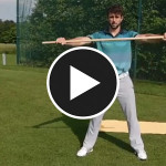 Robin Horvath zeigt Ihnen die wichtigsten Beweglichkeitsübungen für Ihr Golftraining. (Foto: Screenshot YouTube).