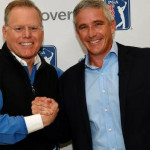 Discovery CEO David Zaslav (li.) zusammen mit PGA TOUR Commissioner Jay Monahan (re.), nach erfolgreichem Abschluss des Deals. (Foto: twitter.com / @33signals)