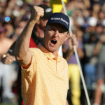 Justin Rose bejubelt seinen Sieg bei der Farmers Insurance Open 2019. (Foto: Getty)