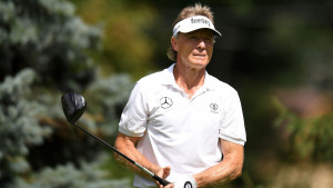 Zum Saisonbeginn der PGA Tour Champions spielt Bernhard Langer stark auf. (Foto: Getty)