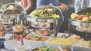 Lecker Schmecker! Der Golfpark Schloss Wilkendorf hat die Brunchzeit ausgerufen. (Bildquelle: Golfpark Schloss Wilkendorf)