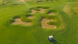 Der Golfpark Schloss Wilkendorf darf, ab Ende März, wieder mit Carts befahren werden. (Quelle: GC Schloss Wilkendorf)