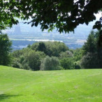 Ein Turnier mit Ausblick - Wir wünschen allen Teilnehmern viel Erfolg! (Quelle: GC Rhein-Wied)